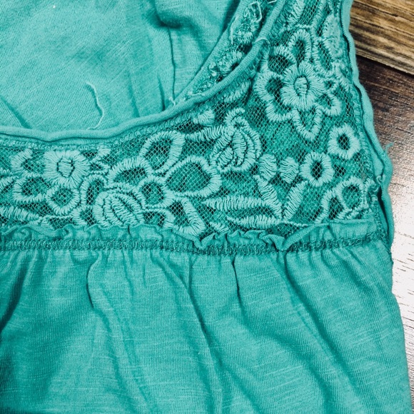 Two Tank Tops!! - Picture 3 of 7